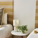 Canaryislandshost L Surf Lanzarote Apartament *