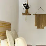 Canaryislandshost L Surf Lanzarote Apartament Famara
